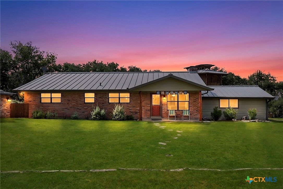 Property Photo:  1746 Cattail  TX 78133 