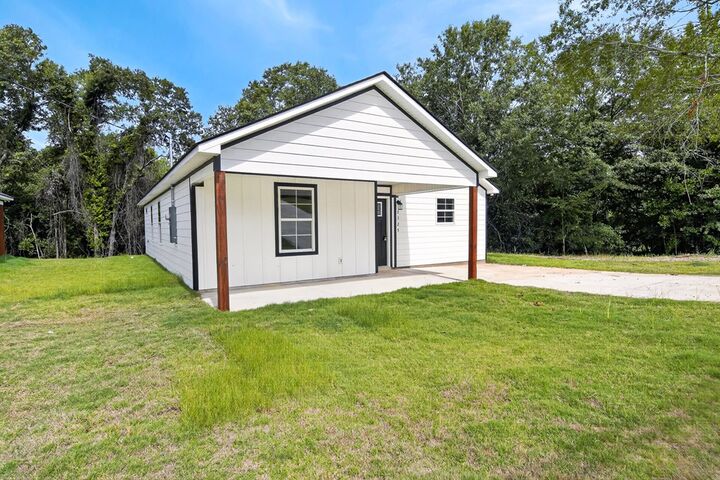 Property Photo:  2323 Schatulga Road  GA 31907 