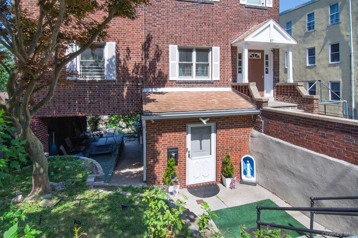 Property Photo: 97 Van Cortlandt Pk Avenue NY 10701