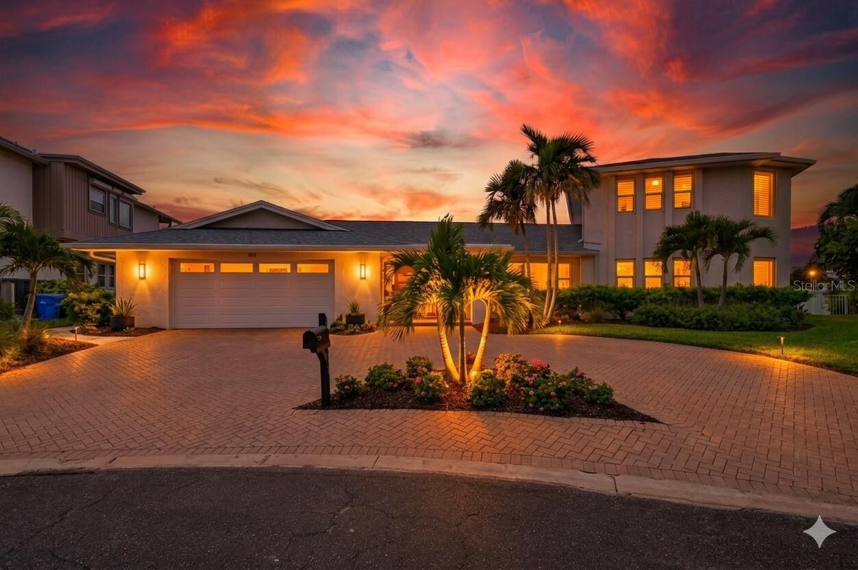 Property Photo: 812 Snug Island FL 33767