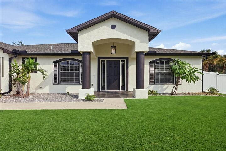 Property Photo: 281 Pembroke Drive FL 33954