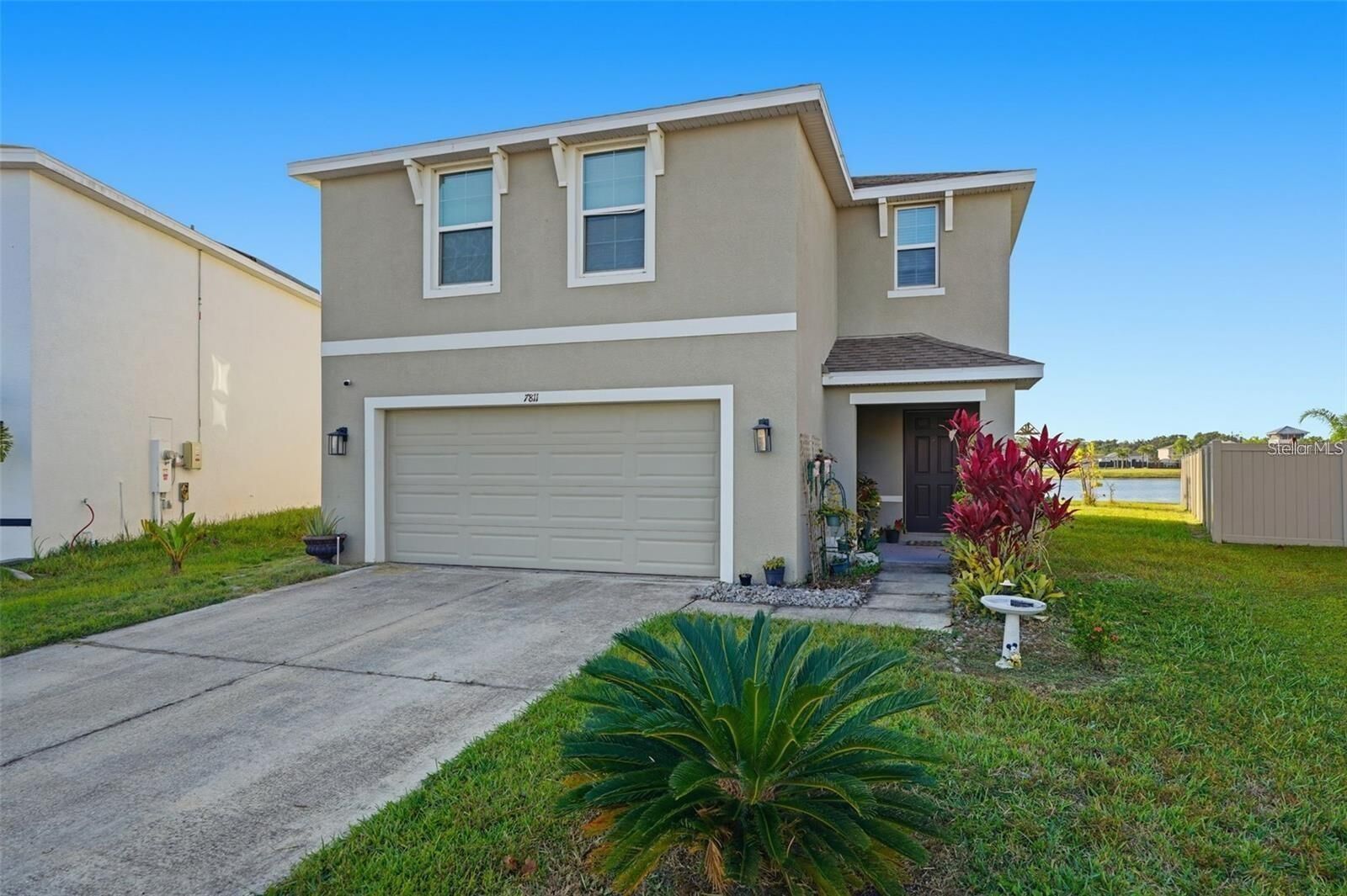 Property Photo: 7811 Davie Ray Drive FL 33540