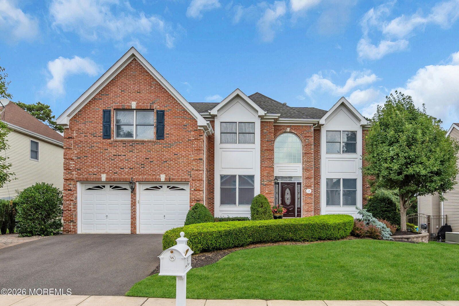 Property Photo:  15 Lippincott Drive  NJ 08087 