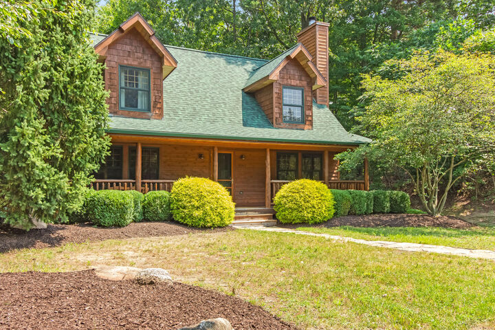 Property Photo:  3561 Kingfisher Cove Drive  MI 49453 