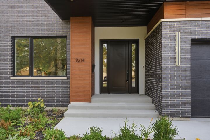 Property Photo:  9214 N Washington Street  IL 60714 