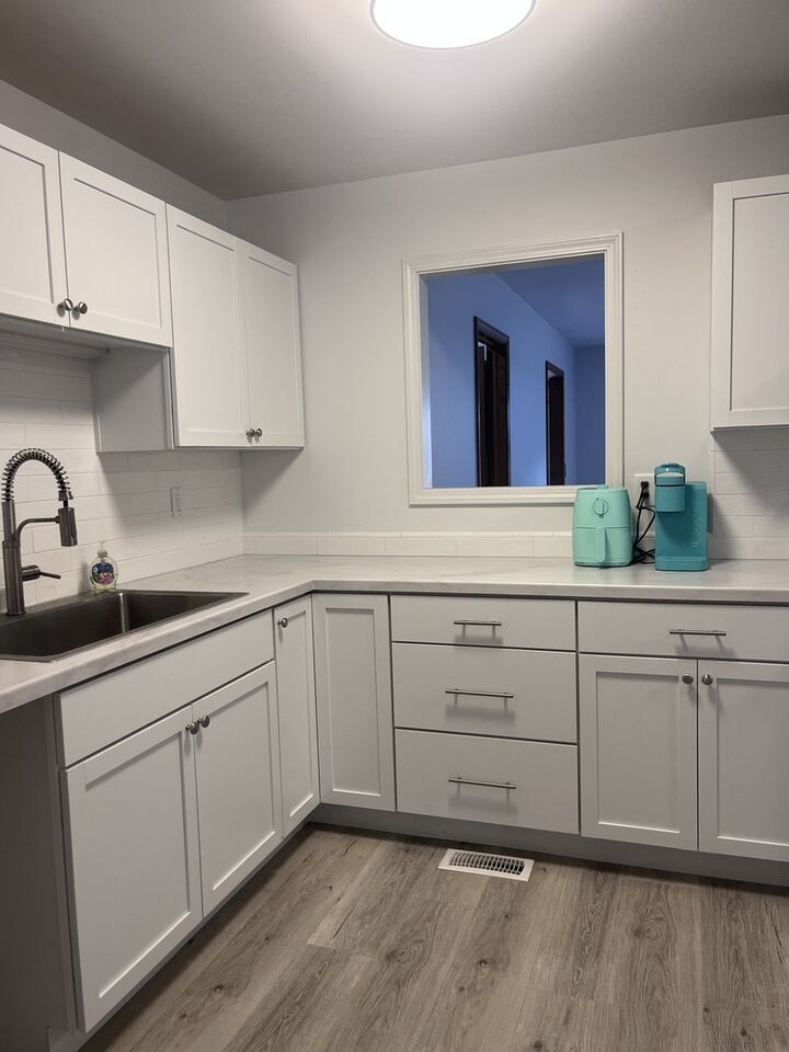 Property Photo:  24 Marnel Road  IL 60538 