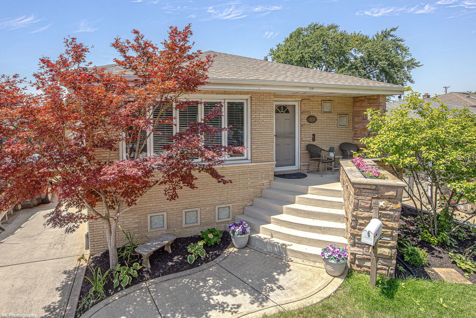 Property Photo: 8120 Mayfield Avenue IL 60459