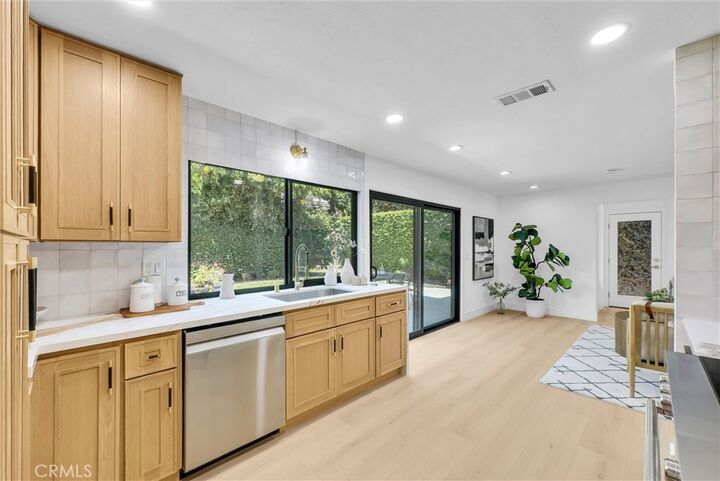 Property Photo: 10091 Edye CA 92646
