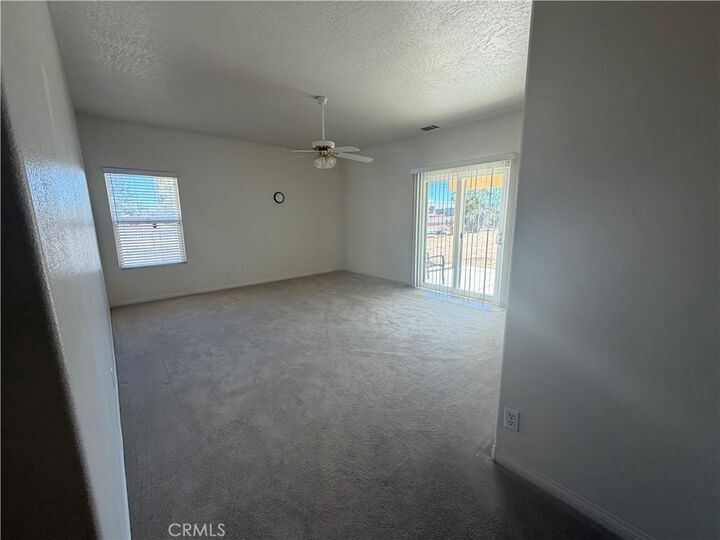 Property Photo:  14125 Quinnault Rd  CA 92307 