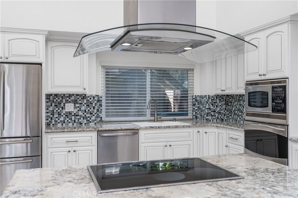 Property Photo: 3413 Summerset CA 92626