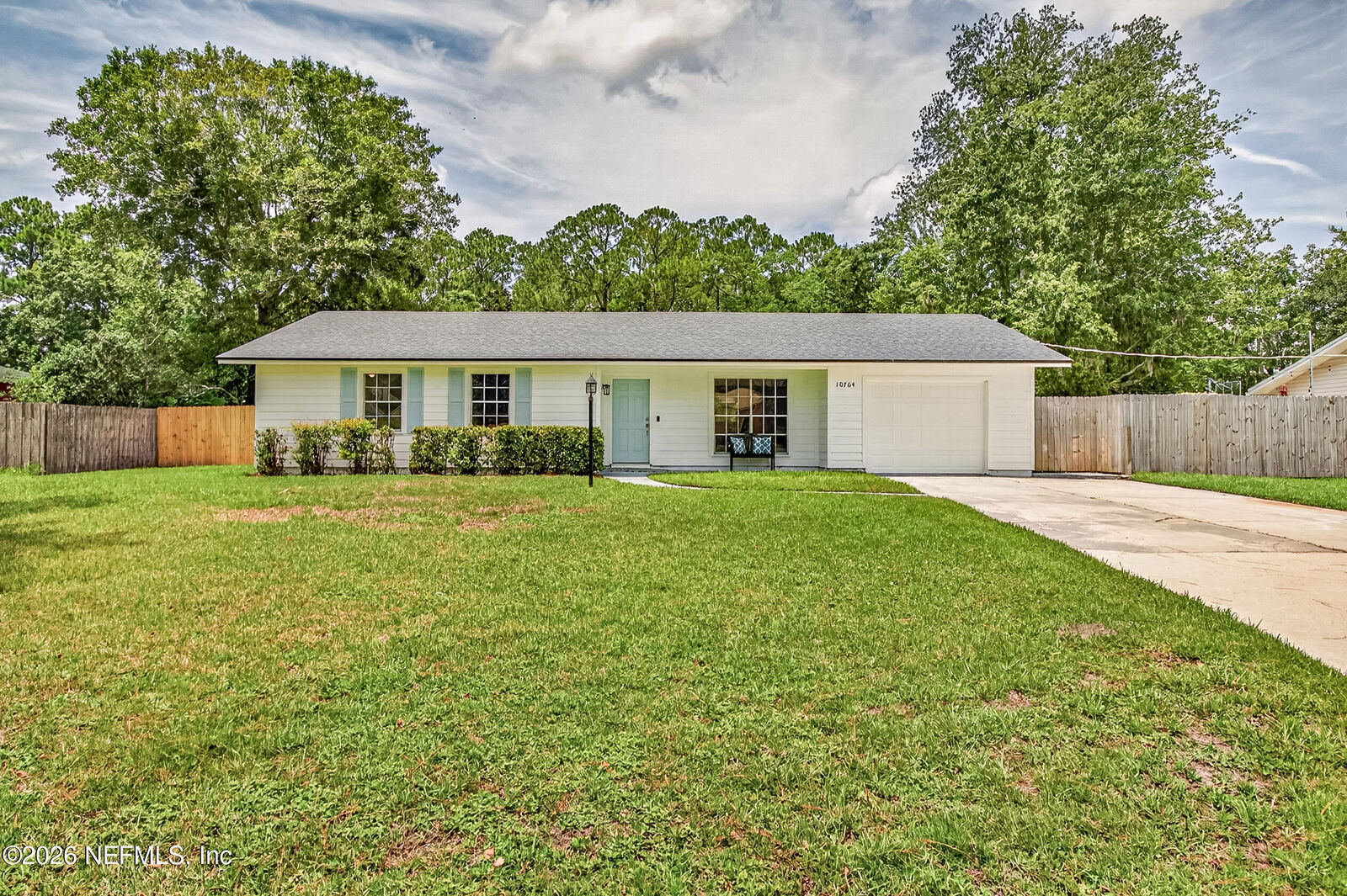 Property Photo: 10764 Lippizan Drive FL 32257
