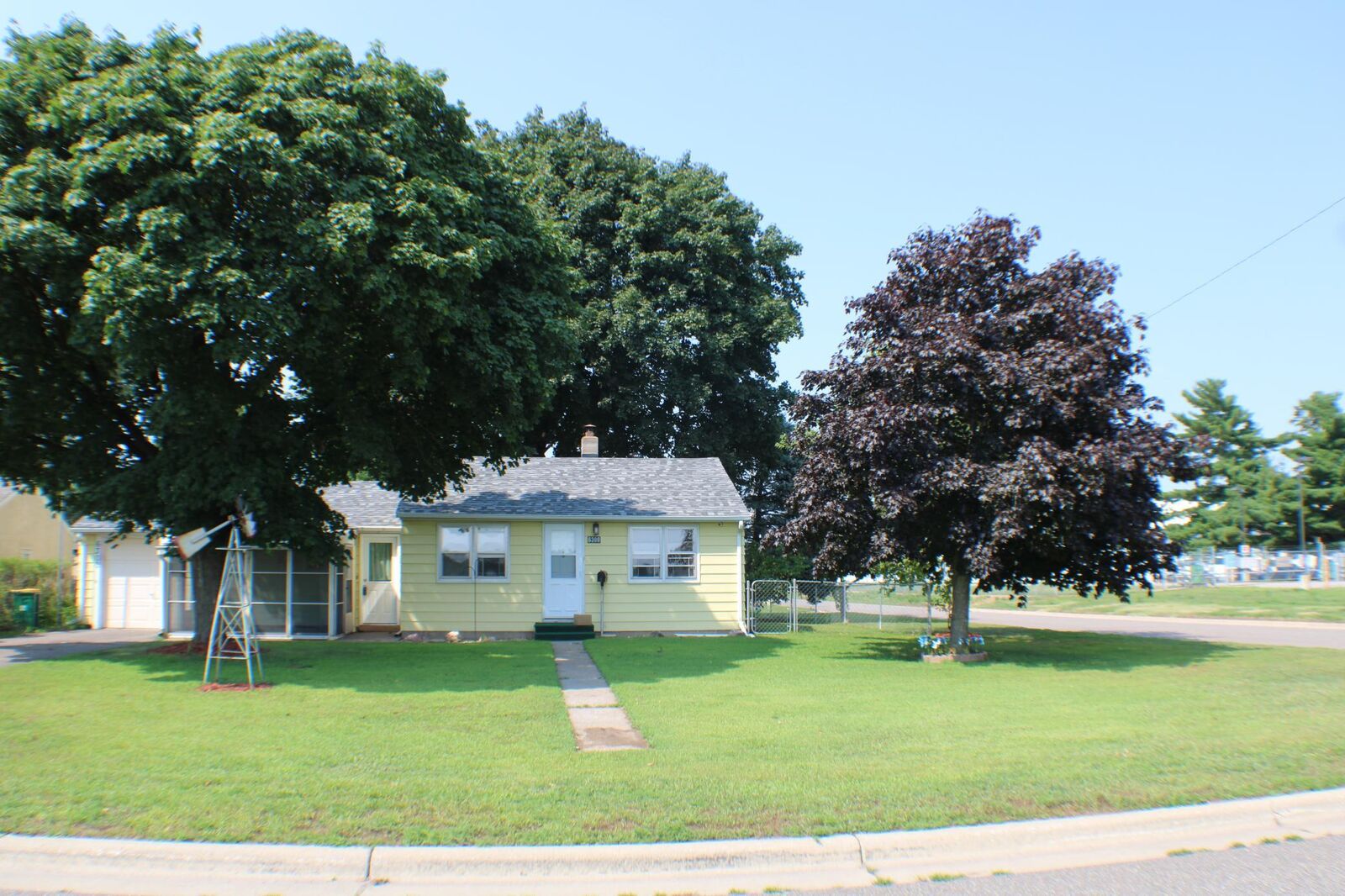 Property Photo:  6300 60th Avenue N  MN 55428 