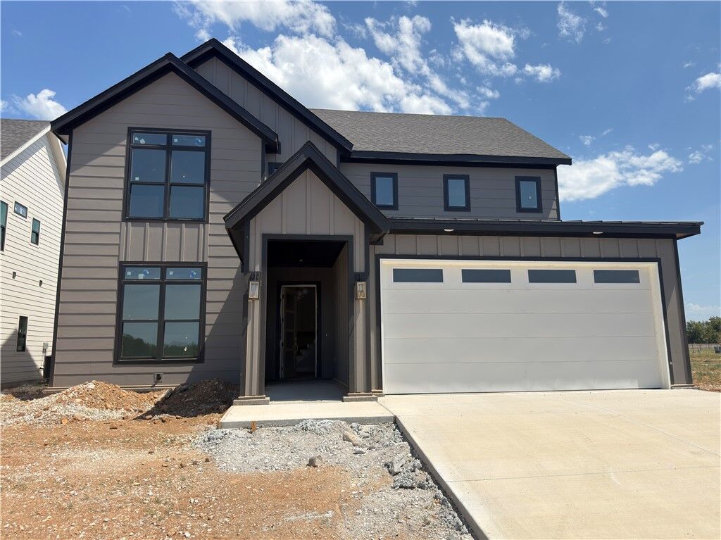 Property Photo:  6017 S 41st Street  AR 72758 