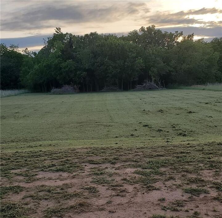 Property Photo: 3820 Hickory Stick Drive OK 73018