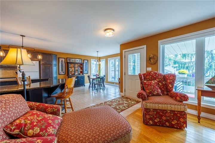 Property Photo: 26 Erie Boulevard ON N0E 1M0