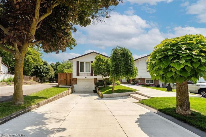 Property Photo:  179 Wendover Drive Lower Unit  ON L9C 5X6 