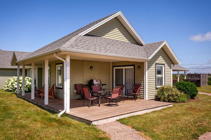 Property Photo: 170 Schoolhouse Lane 22 PE C0A 1N0