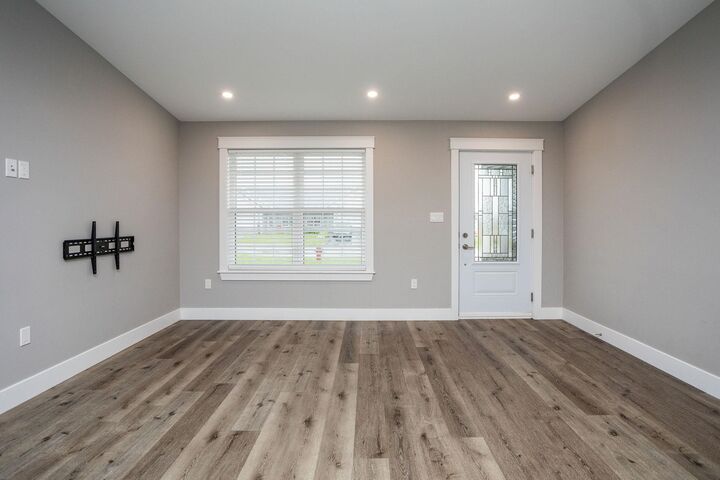 Property Photo:  29 Alice Avenue  PE C1C 0V1 