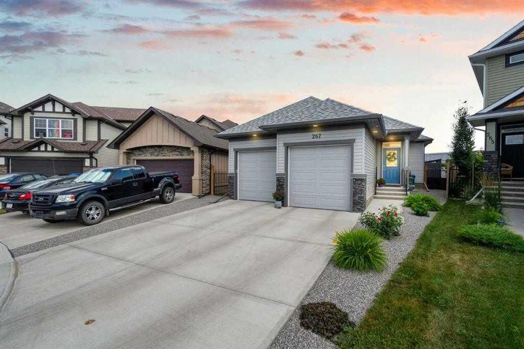 Property Photo: 267 Cimarron Vista Court AB T1S 0L5