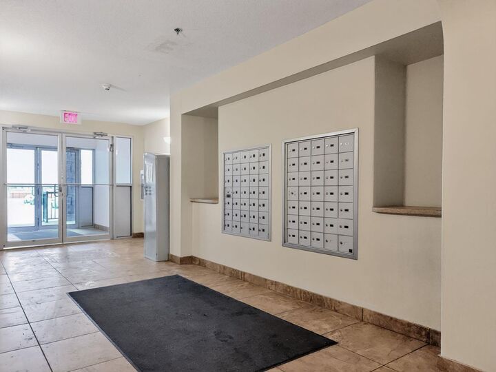 Property Photo:  9810 96 Street 302  AB T8V 7T9 