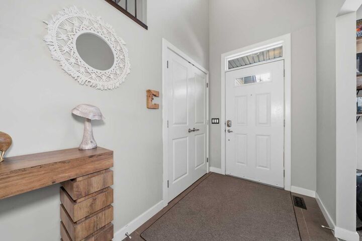 Property Photo:  4 Drake Landing Gate  AB T1S 0E5 