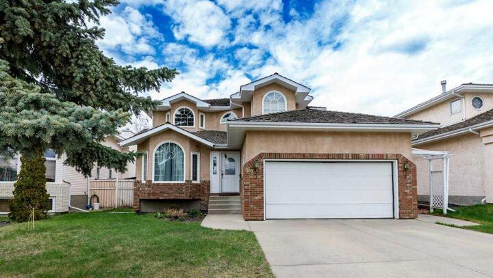 Property Photo:  92 Anquetel Street  AB T4R 2K7 