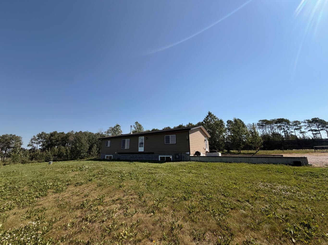 Property Photo: 4142 Township Road 290 AB T0M 1L0