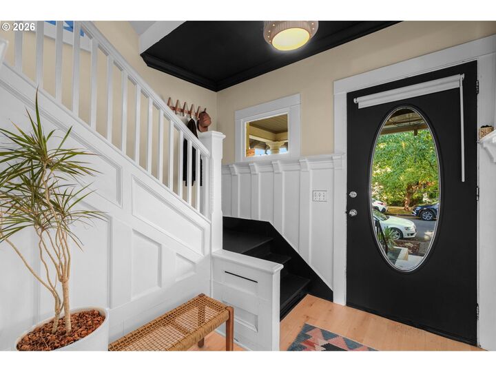 Property Photo: 5517 N Wilbur Ave OR 97217