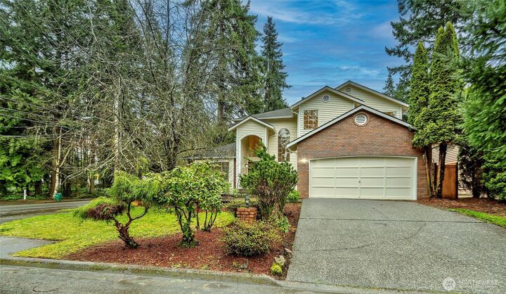 Property Photo:  13133 NE 74th Street  WA 98033 
