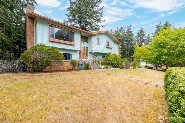 Property Photo:  1127 SW Fairhaven Drive  WA 98277 