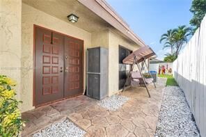 Property Photo: 7433 SW 13th Street SW FL 33068