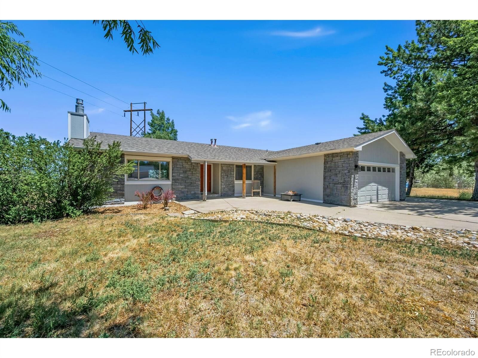 Property Photo:  5005 Swainsona Drive  CO 80537 