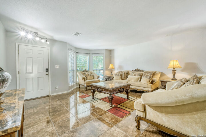 Property Photo: 7815 Ironside Port TX 78227