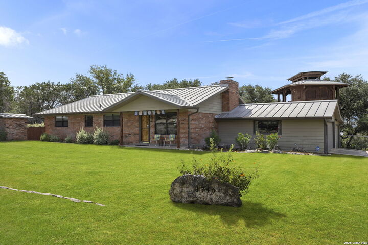 Property Photo: 1746 Cattail TX 78133