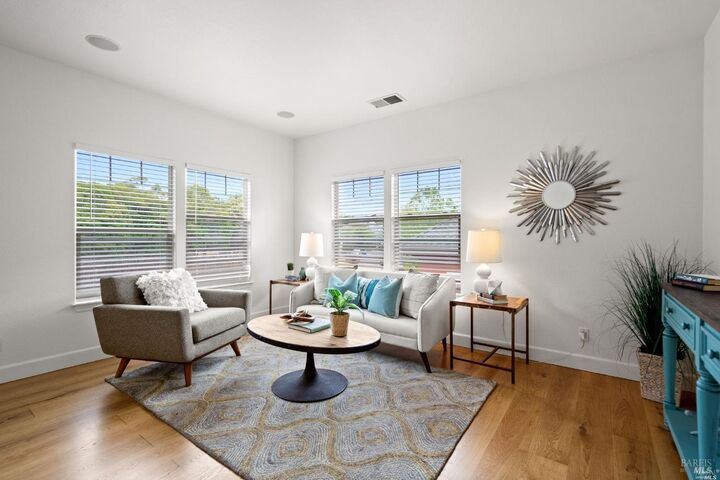 Property Photo:  453 San Lorenzo Court  CA 95476 