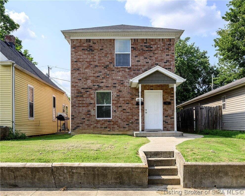 Property Photo: 1823 Conservative Street IN 47150