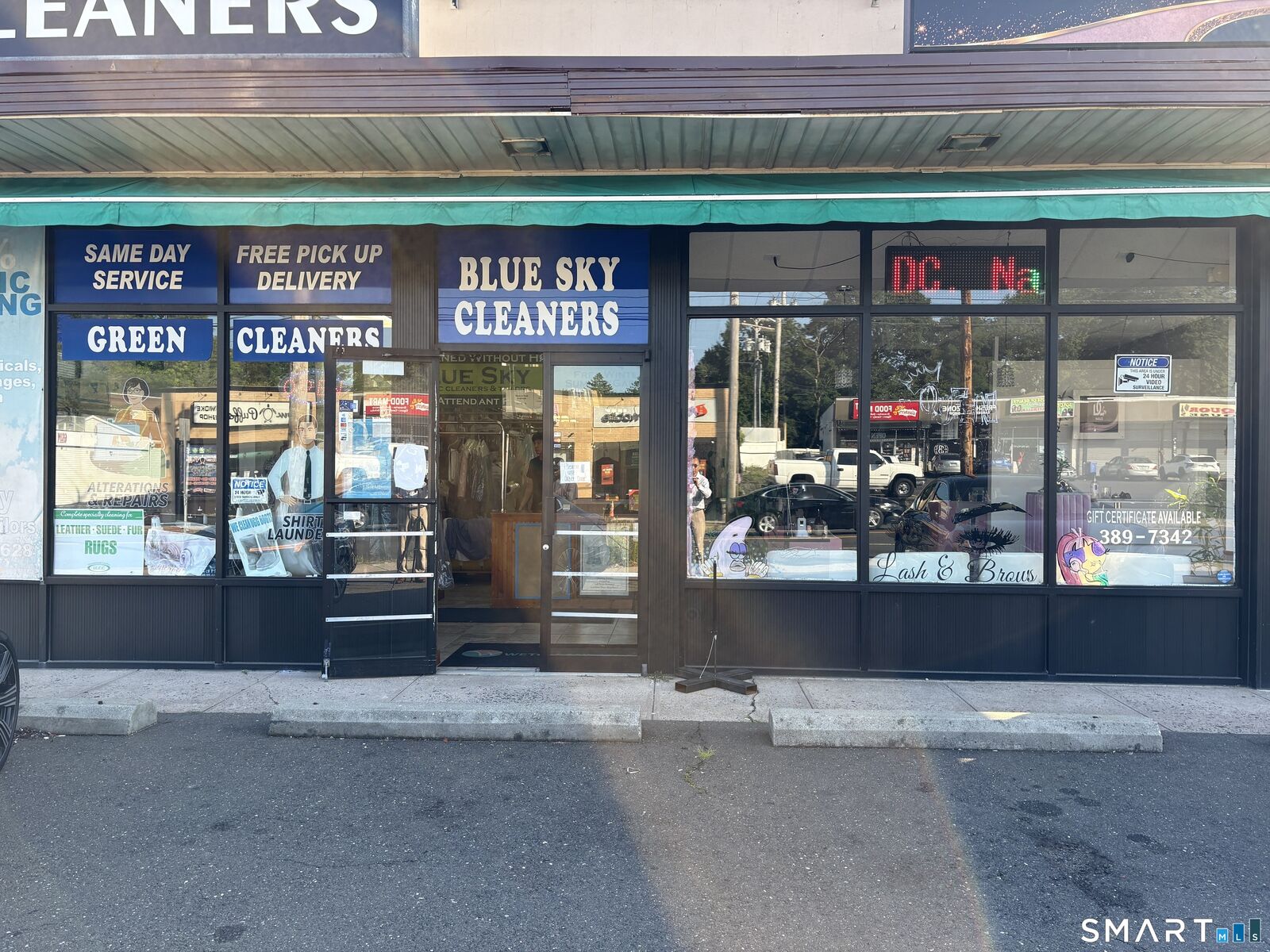 Property Photo:  Whalley Avenue  CT 06515 