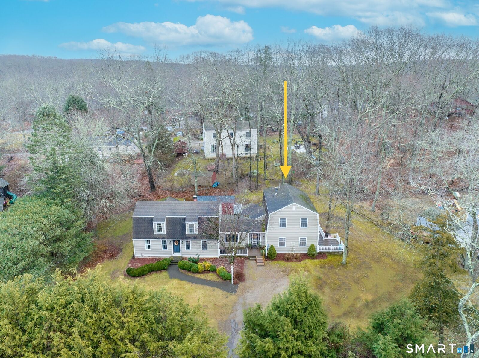 Property Photo: 8 Oak Tree Lane CT 06371
