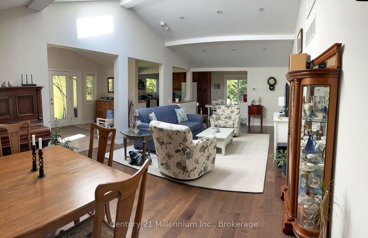 Property Photo: 58 Cedarlane Drive ON L9Z 2S1