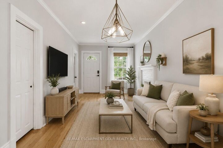 Property Photo: 34 East 24th Street ON L8V 2X7