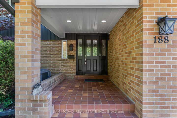 Property Photo: 188 Birkdale Road ON M1P 3S1