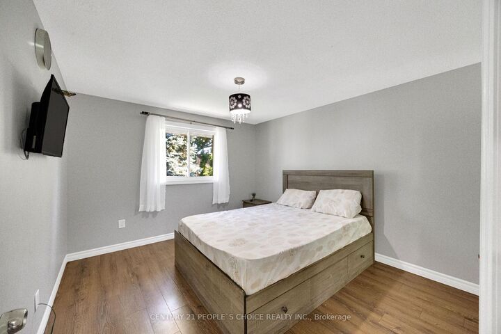Property Photo: 307 Clyde Road ON N1R 1L5