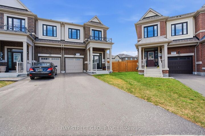 Photo de la propriété:  30 Velvet Drive  ON L1P 0P6 