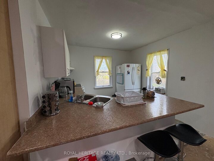 Property Photo:  322 Dingman Road  ON K0K 1M0 