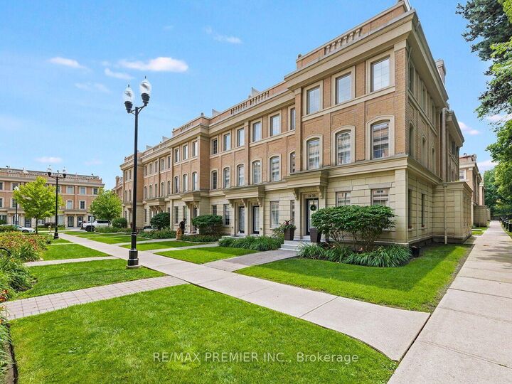 30 Hargrave Lane 14 — photo 1