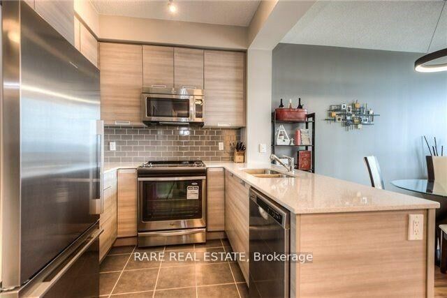 Property Photo:  55 Eglinton Avenue W 801  ON L5R 0E4 