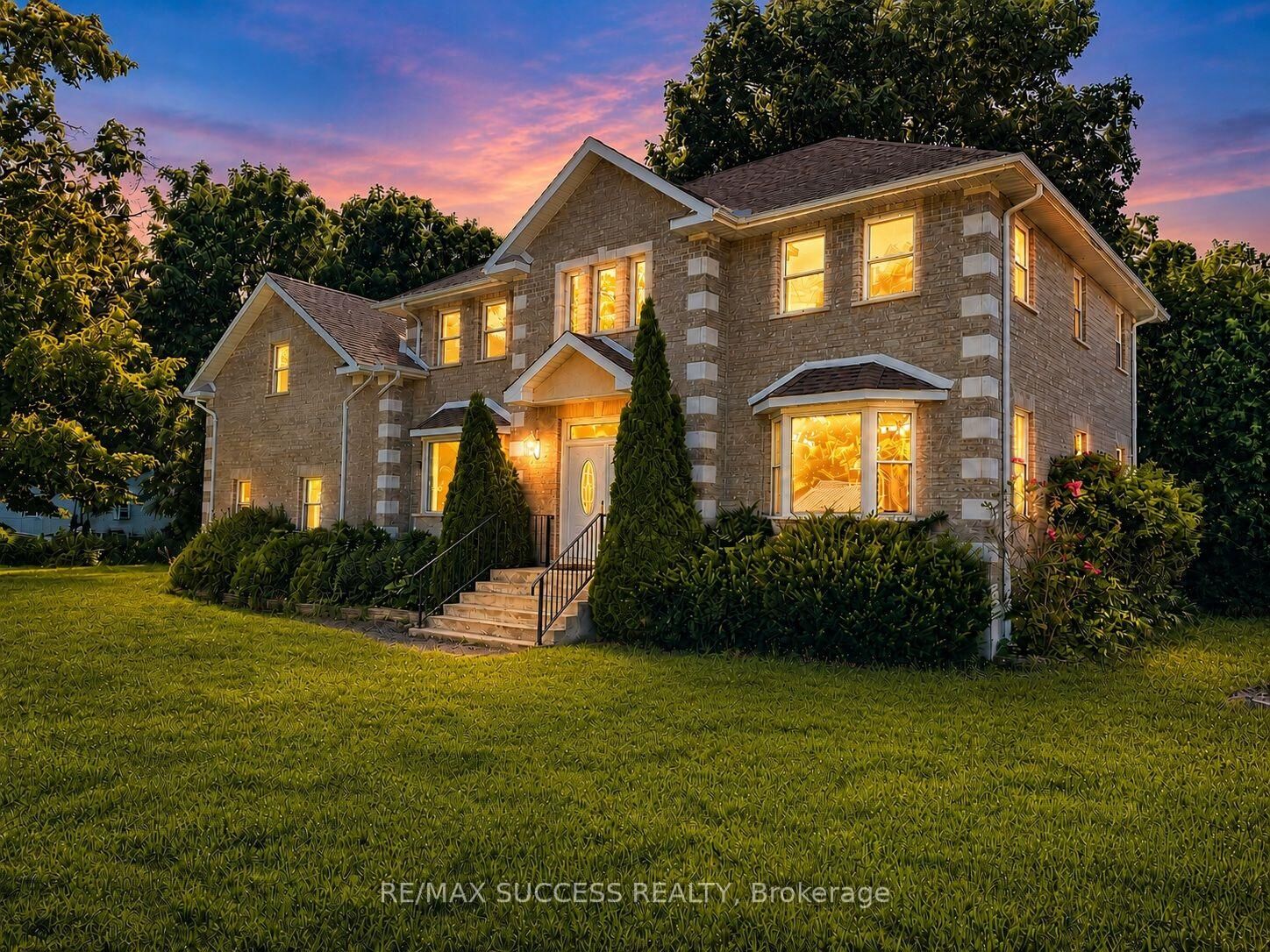 Property Photo: 4 Palmer Street ON N0E 1S0