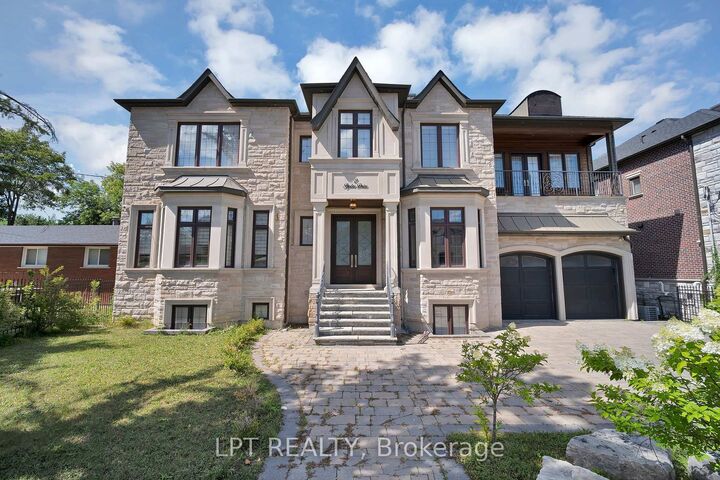 2 Poplar Drive — photo 1