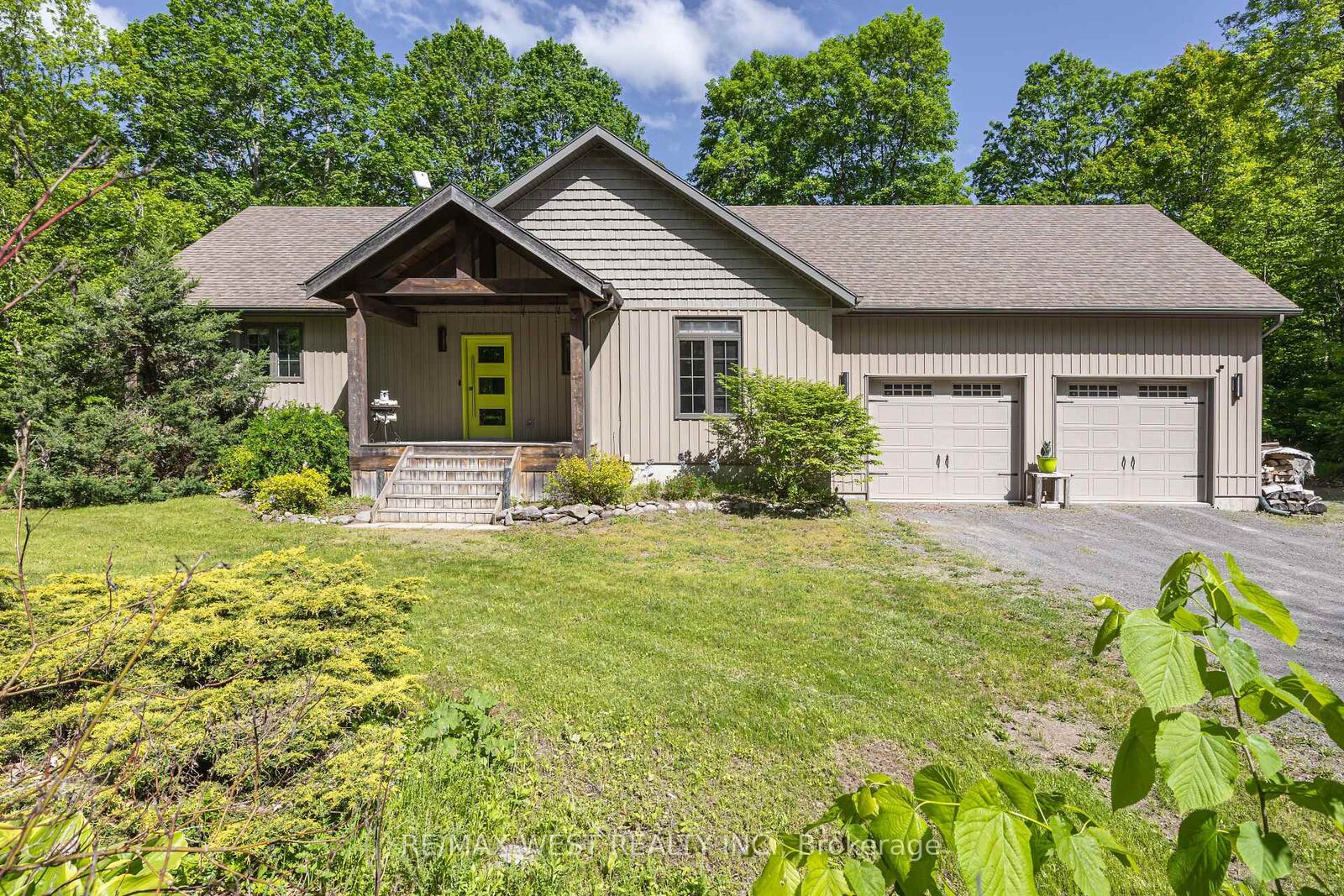 Property Photo:  215 Flatrock Road  ON K0K 2Y0 