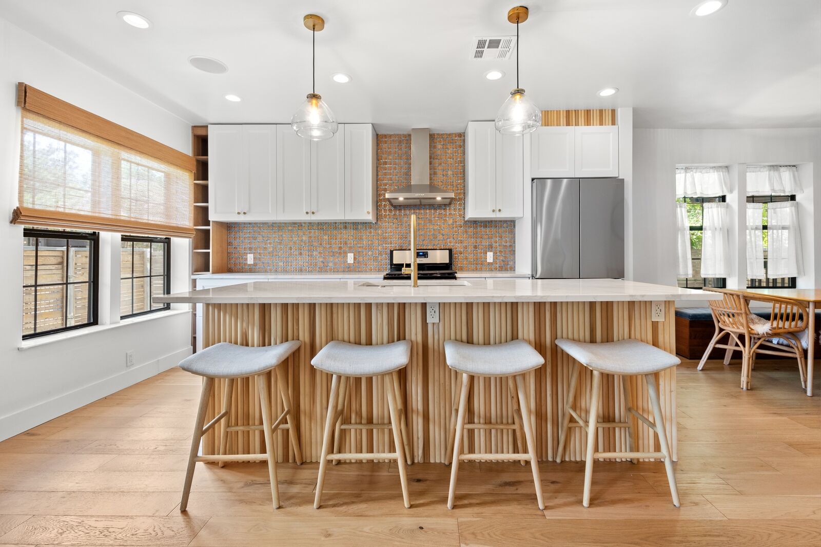 Property Photo: 2714 E 2nd Street TX 78702